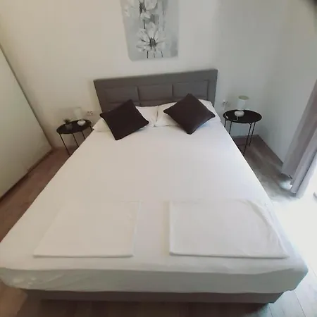 Tonka Apartment Gradac (Split-Dalmatia)