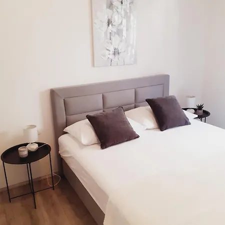 Tonka Apartment Gradac (Split-Dalmatia)