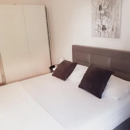 Tonka Apartment Gradac (Split-Dalmatia)