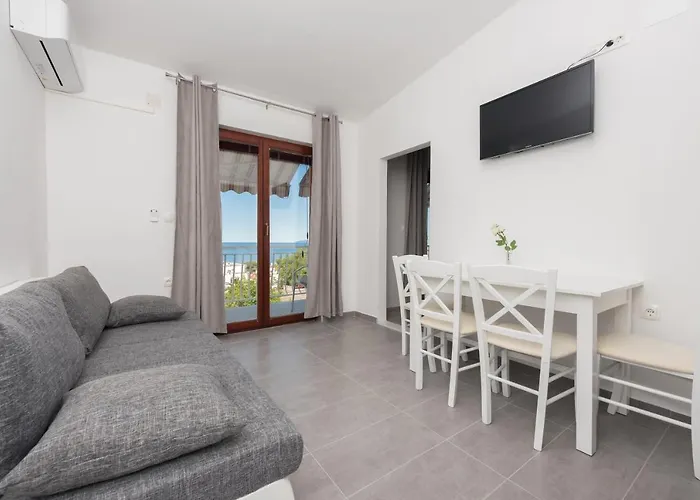 Tonka Gradac (Split-Dalmatia)