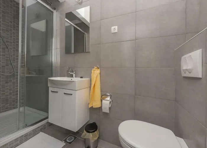 Tonka Διαμέρισμα *